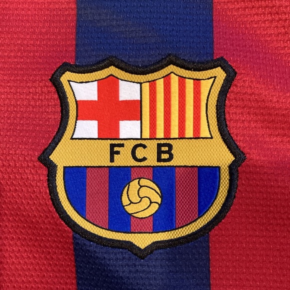 Authentic Nike Dri-Fit FC Barcelona Jersey ⚽️ - Picture 4 of 12